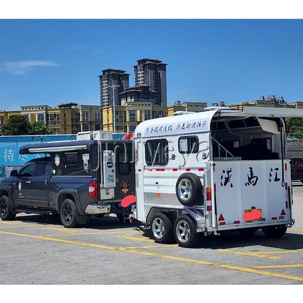 江西两马位马车