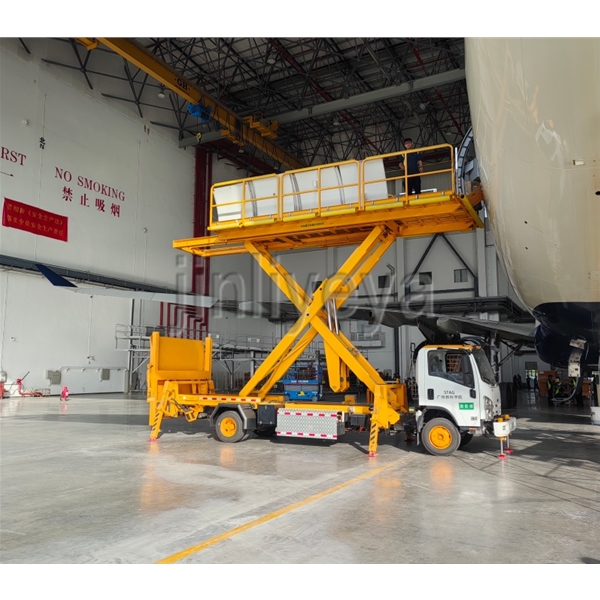 江西车载式升降平台