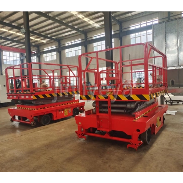 江西铁陆自行走升降机